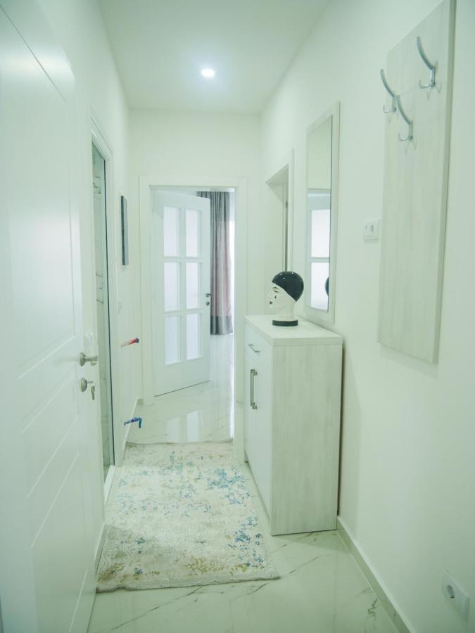 Imperator Apartments Ulcinj Exterior photo